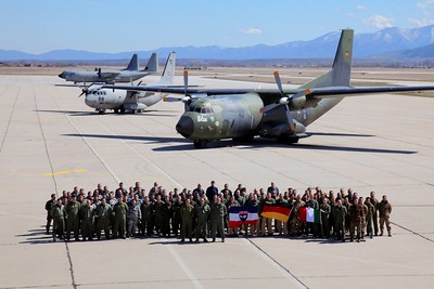 16465440553_160efc349b_w